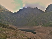 15 Piuttosto desolante il livello d'acqua del Lago del diavolo  (2140 m)